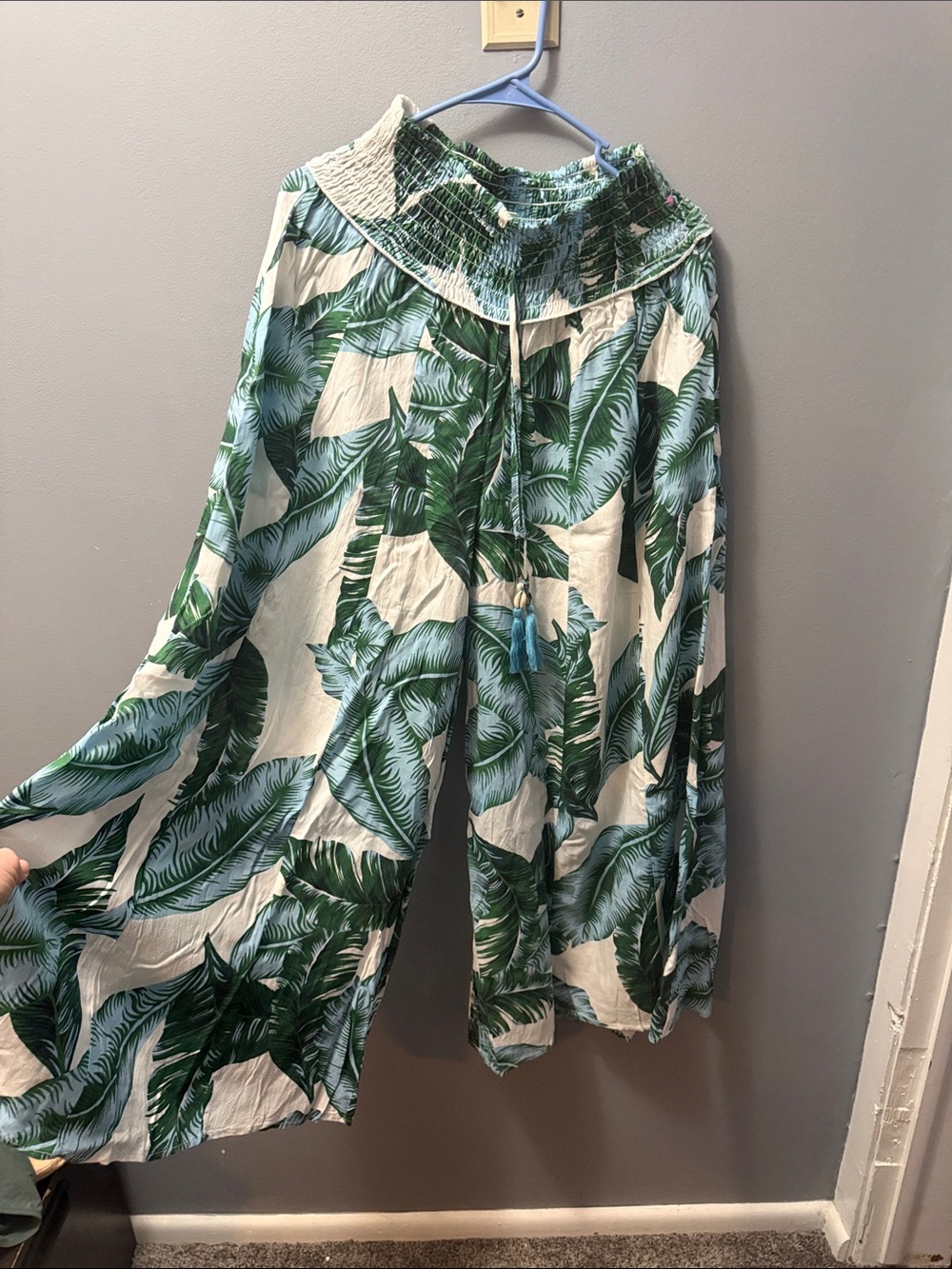 True Destinations Tropical Leaf Wide-Leg Pants - Green/White